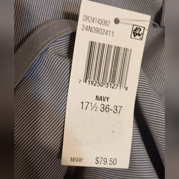 NWT Tommy Hilfiger LS Buttondown - Picture 5 of 5